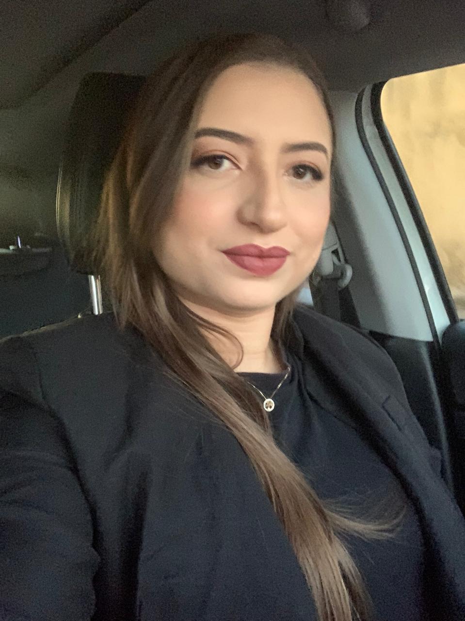 Dra. Luciane Mendes